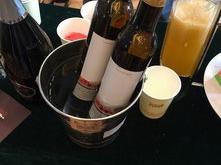 红酒用英文怎么说