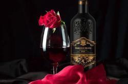 500元红酒是高档酒吗