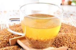 苹果和茶叶一起煮