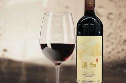 红酒是干红好还是白兰地好
