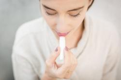 女子针灸后肺缩，探究针灸治疗的潜在风险与应对措施