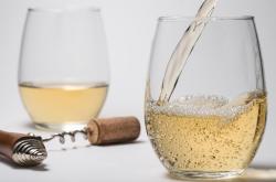 秋天可以做葡萄酒吗