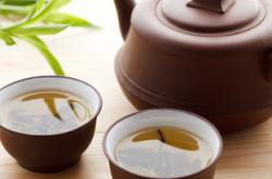 茶叶要用几度水冲泡好