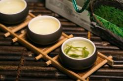 茶叶圆圆的一粒一粒的