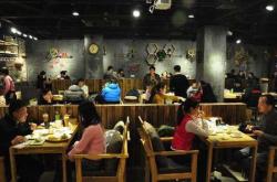 餐饮店要怎么才能吸引客人呢