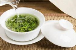 碧螺春茶叶泡水的图片高清