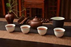 长期喝茶叶皮肤会变黑吗