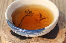 茶叶上有绒毛颜色偏黄是什么茶叶