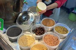 两江四湖美食视频介绍