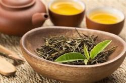 茶叶能吃药吗