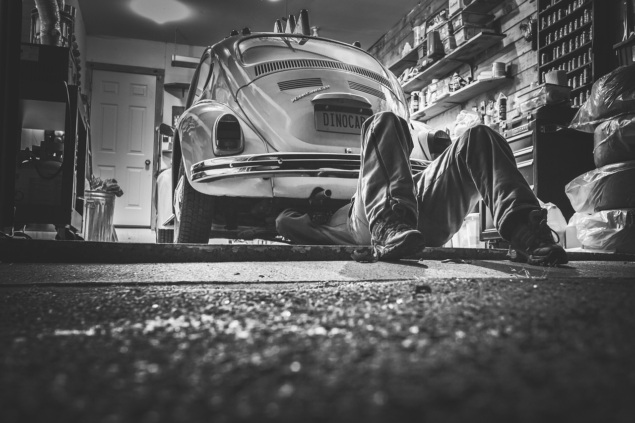 保养车，选择4S店还是外面修理厂？全面对比分析